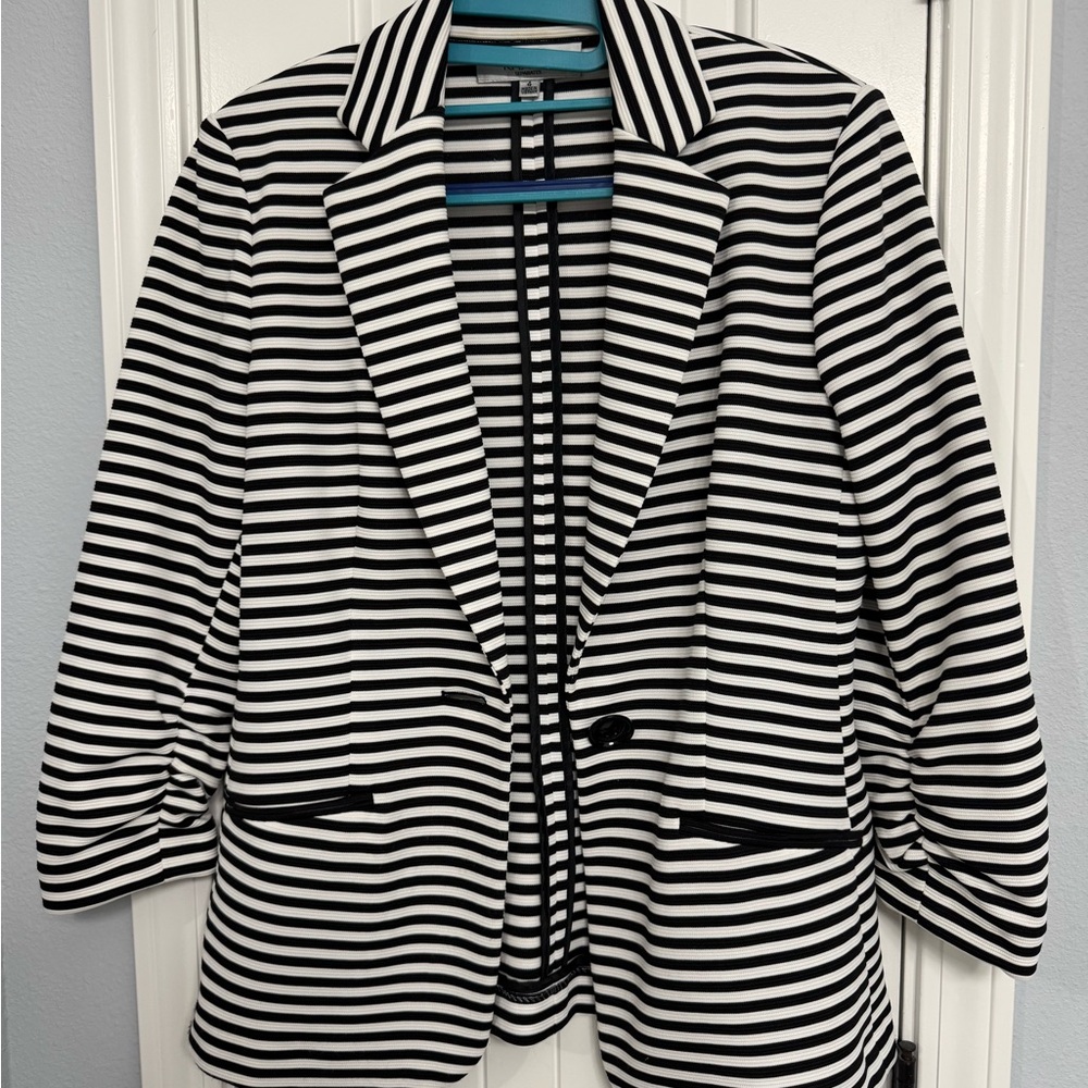 Kasper Black and White Striped Blazer with Notched Lapel